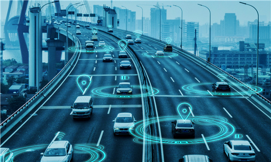 2024年中国智能汽车市场驱动因素、智能汽车主要细分市场及行业未来发展投资前景趋势