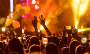 2026-2030年中国演艺产业：千亿级市场爆发，投资逻辑从“票房”走向“生态”