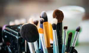 2026年中国美妆行业市场规模与痛点拆解分析